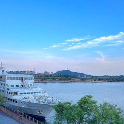 MAYBE28 profile image