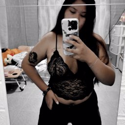 aoychariya1999 profile