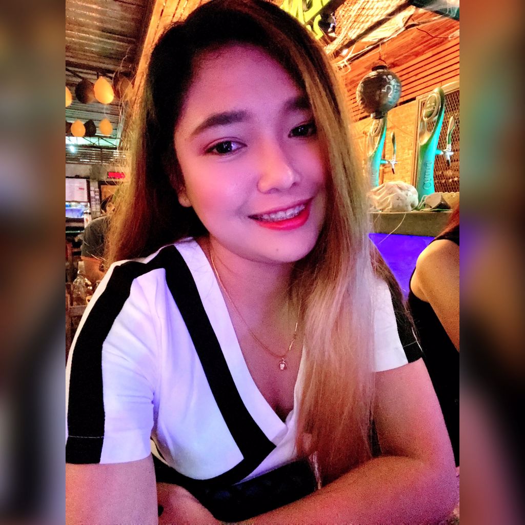 หาพี่ๆอายุเยอะใจดีพร้อมช่วยเหลือพร้อมออกค่ะ ขอคนช่วยจริงๆอย่ามาหลอก