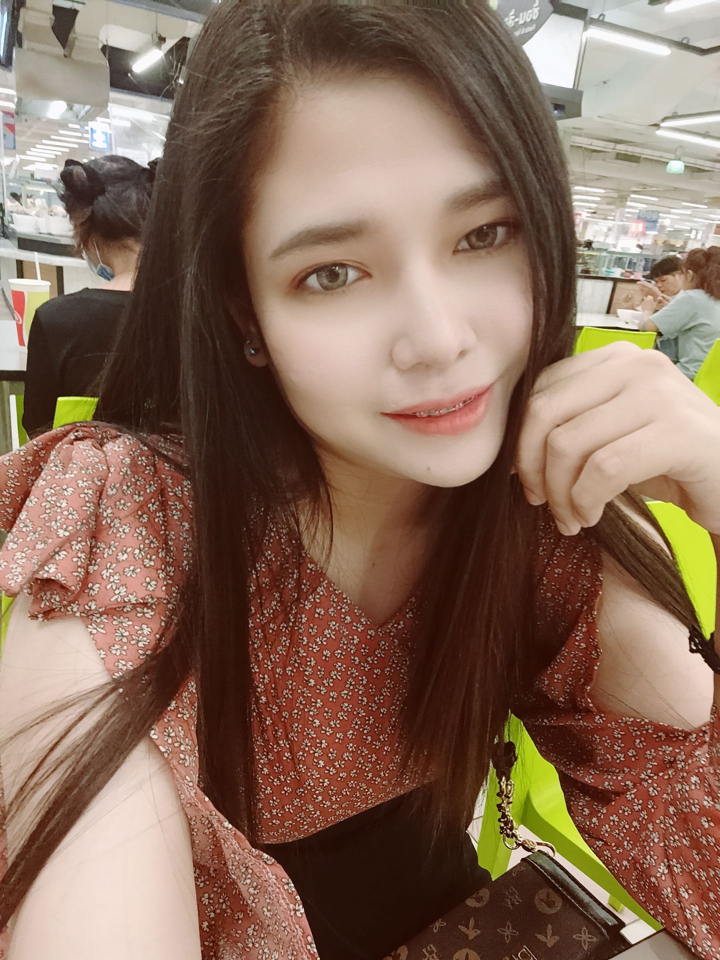 หาพี่ใจดีด่วนค่ะขอคนจริงไม่หลอกลวง🙏