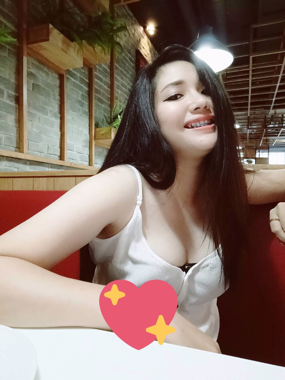 หาพี่ใจดีมาช่วยด่วนค่ะ