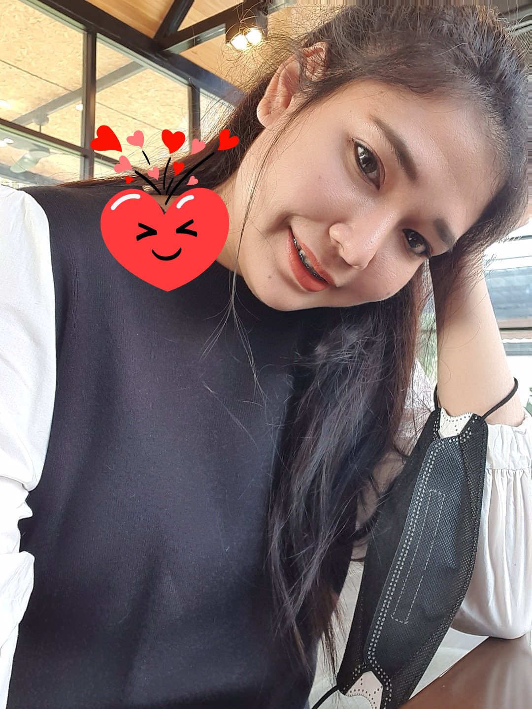 หาเงินใช้หนี้จนไม่มีกินแล้ว😭ขอความช่วยเหลือค่ะ