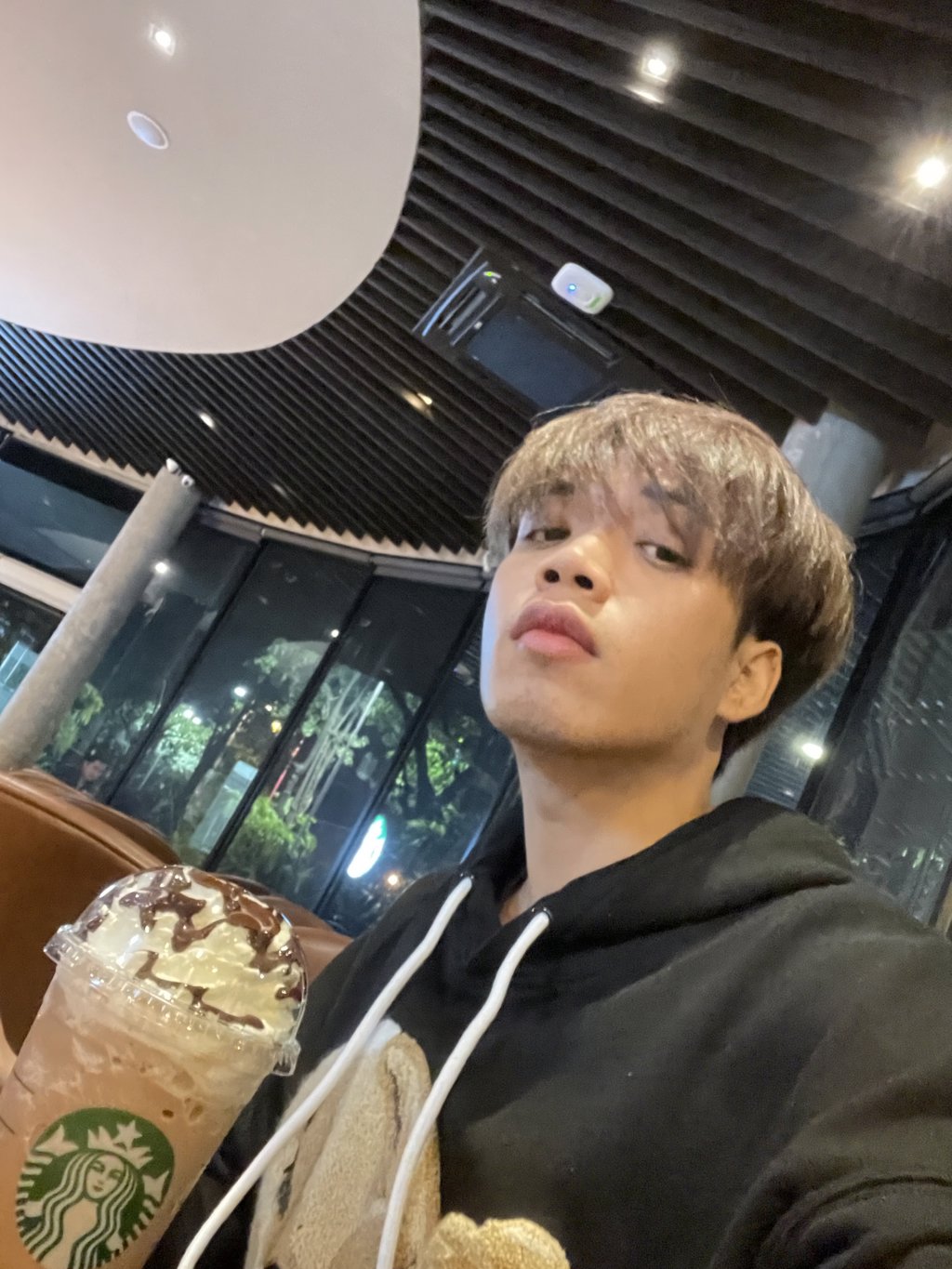 หาคนเลี้ยงดู