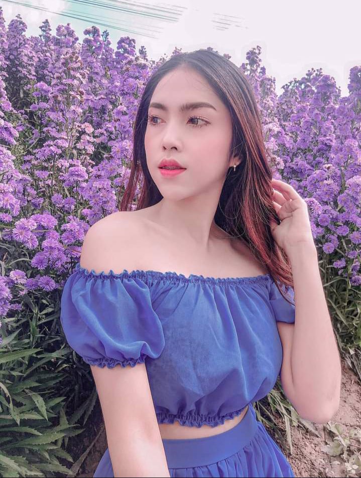 เจน ค่ะ อายุ 22 ปี พร้อมคุย พร้อมนัดเจอ 