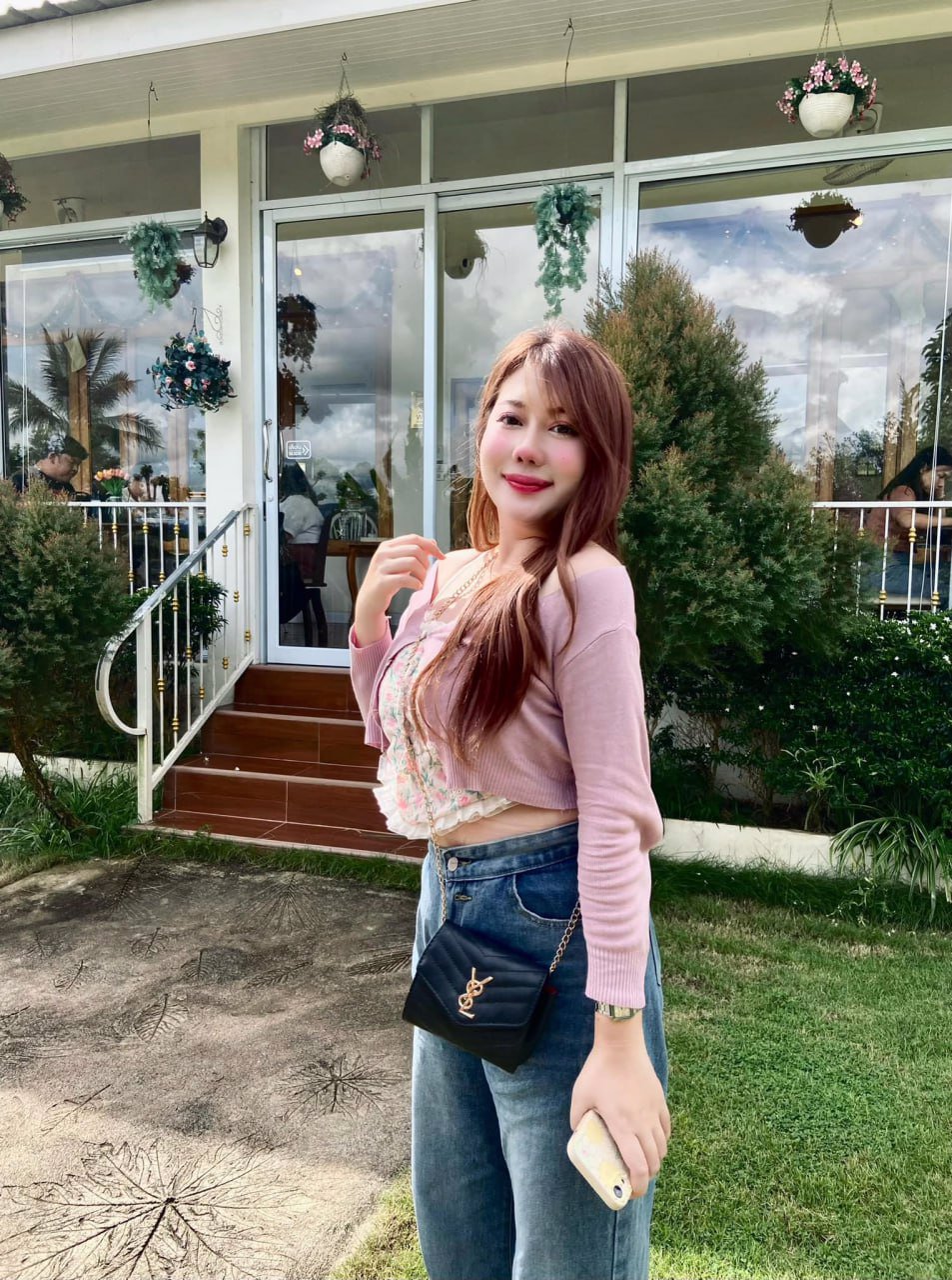 หาพี่พาเที่ยวภูเก็ตสิ้นเดือนค่ะ ขอคุยรู้จักกันก่อนนะคะ ขอคนเอาใจเก่งๆค่ะ ( ไม่คุย 18+ นะคะ ) ID- 0657362153