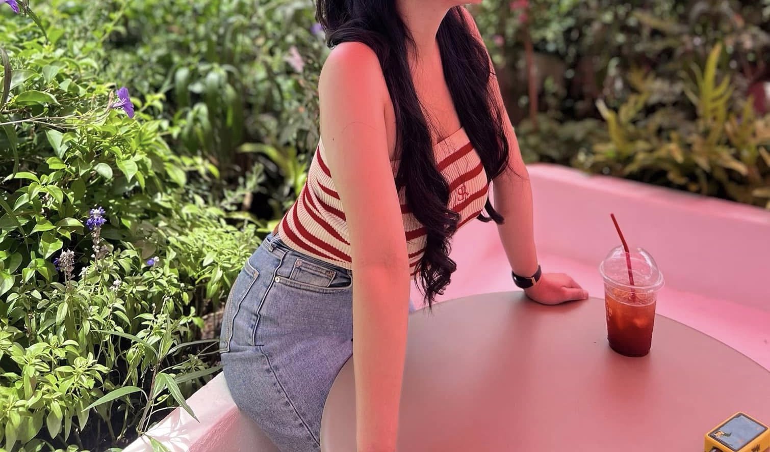 หาคนดูแลระยะยาวครั้งแรกค่ะ ไม่เคยมีใครดูแลมาก่อน ขอคนไม่มั่วนะคะ คบคนเดียว มีโปรไฟล์ดีค่ะ ขออายุ 40ขึ้นนะคะ นัดเจอห้างค่ะ /น้ำหวาน เดอะมอลต์งามวงศ์วาน