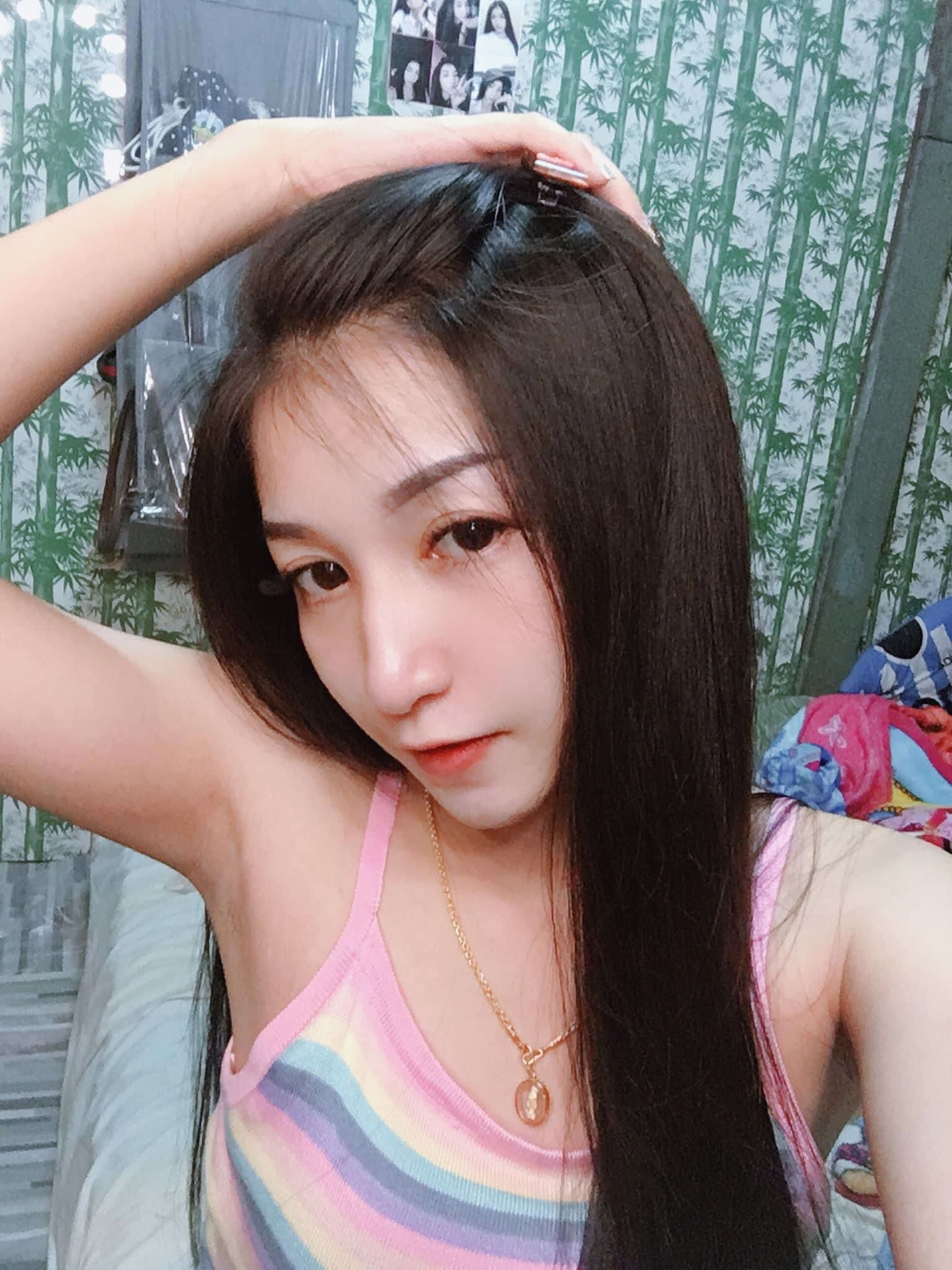 ริน ค่ะ อายุ. 22 ปี ร้อนเงิน หาคนดูแล