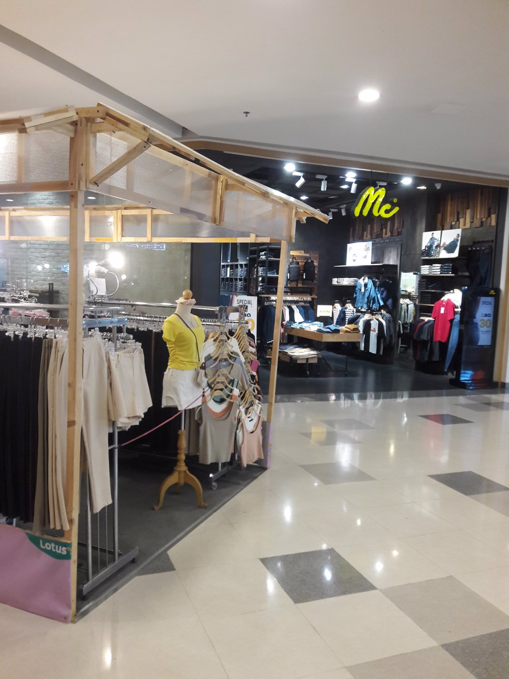 🚘ยินดีช่วยน้องครั้งละ5000ขอชุดนักเรียนน่ารัก