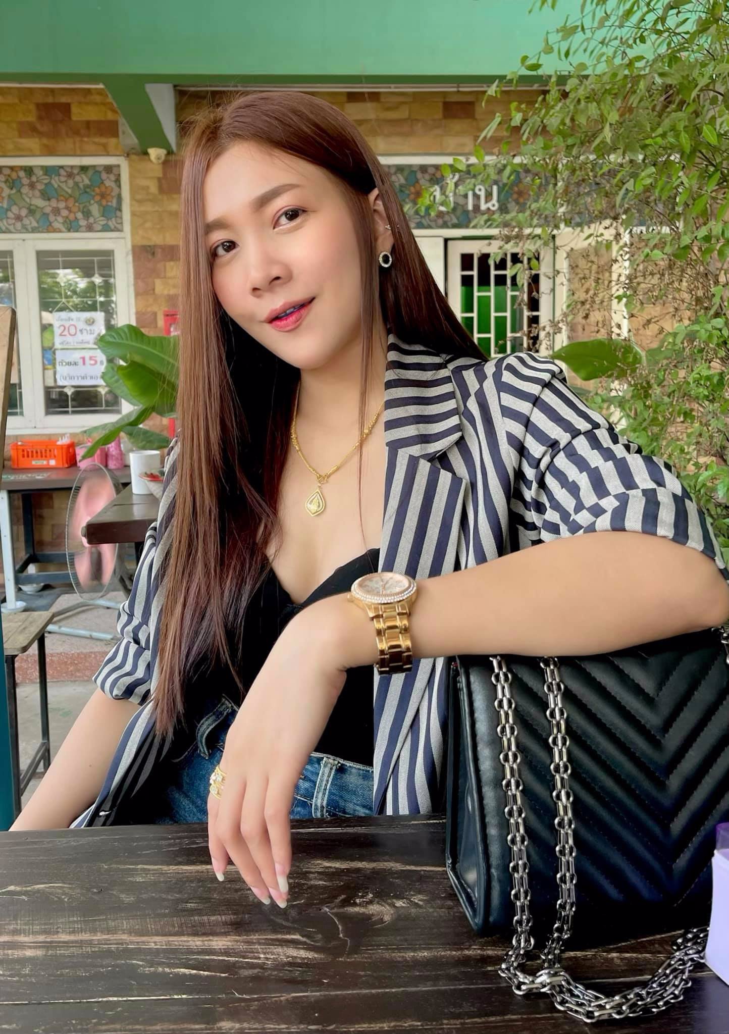 เหงาๆหาเพื่อนคุย