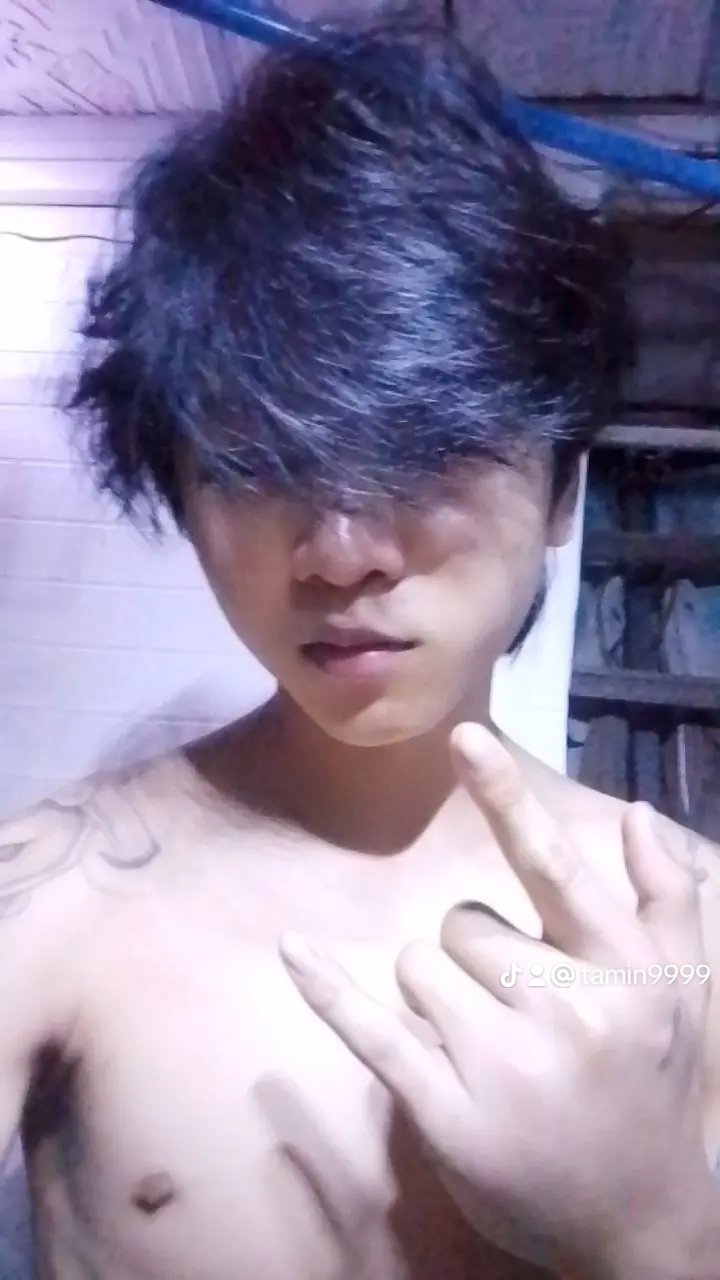 หาพี่สาวใจดีดูแลลูกครึ่งอายุ15 สุง170  ใหญ่ยาวพิสูจน์ได้ครับ