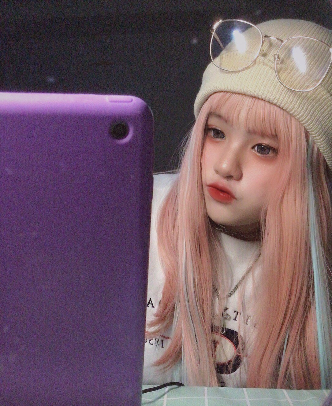 ว่างค่ะ หาพี่ช่วยเหลือเดือดร้อนจริงๆ