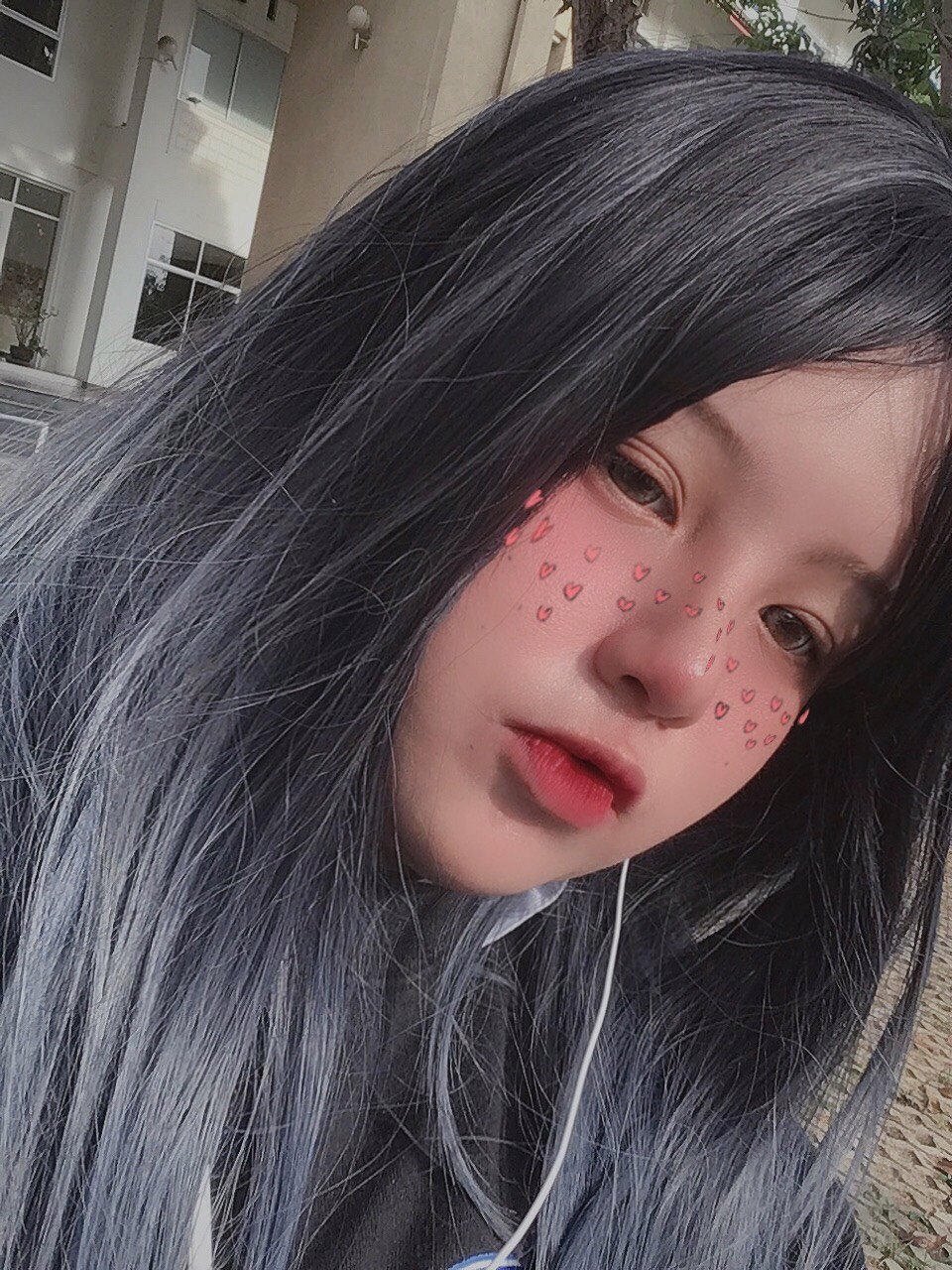 ว่างค่ะ  หาพี่ช่วยเหลือเดือดร้อนจริงๆ