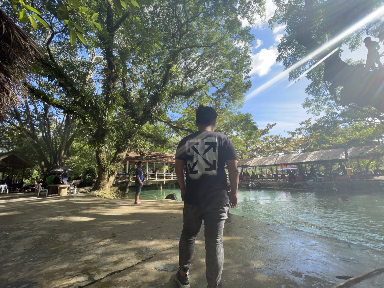 หาน้องๆมาแลกเปลี่ยนค่าขนมกัน