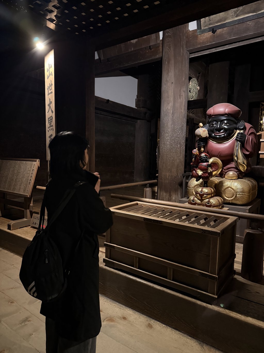  ขาว หมวย จัดฟัน จบโท หาคนช่วยเหลือดูแลระยะยาวค่ะ แวะมาเจอแถวออฟฟิตก่อนตกลงก่อนดูแลได้นะคะ