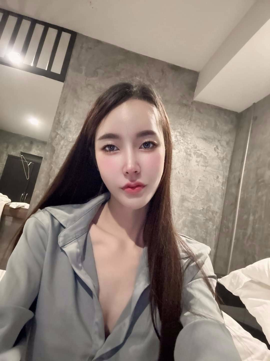 น้องเจน ค่ะ อายุ 23ปี หาคนดูแล ลาดพร้าว