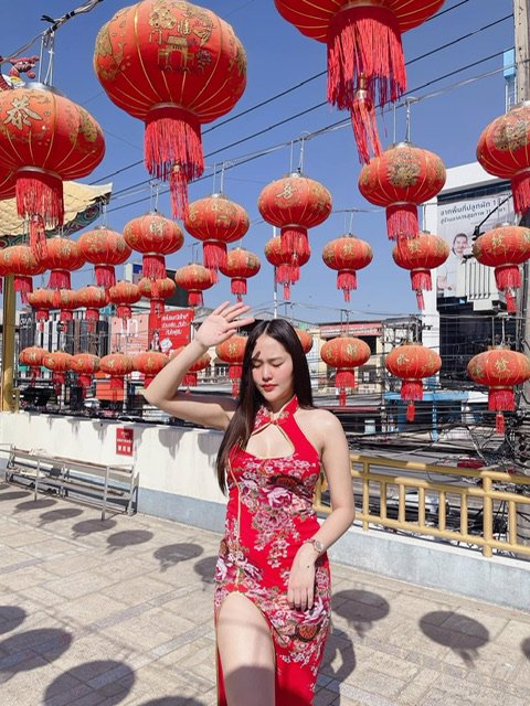 สวัสดีค่ะ น้องโมนา ค่ะ L : moei2526