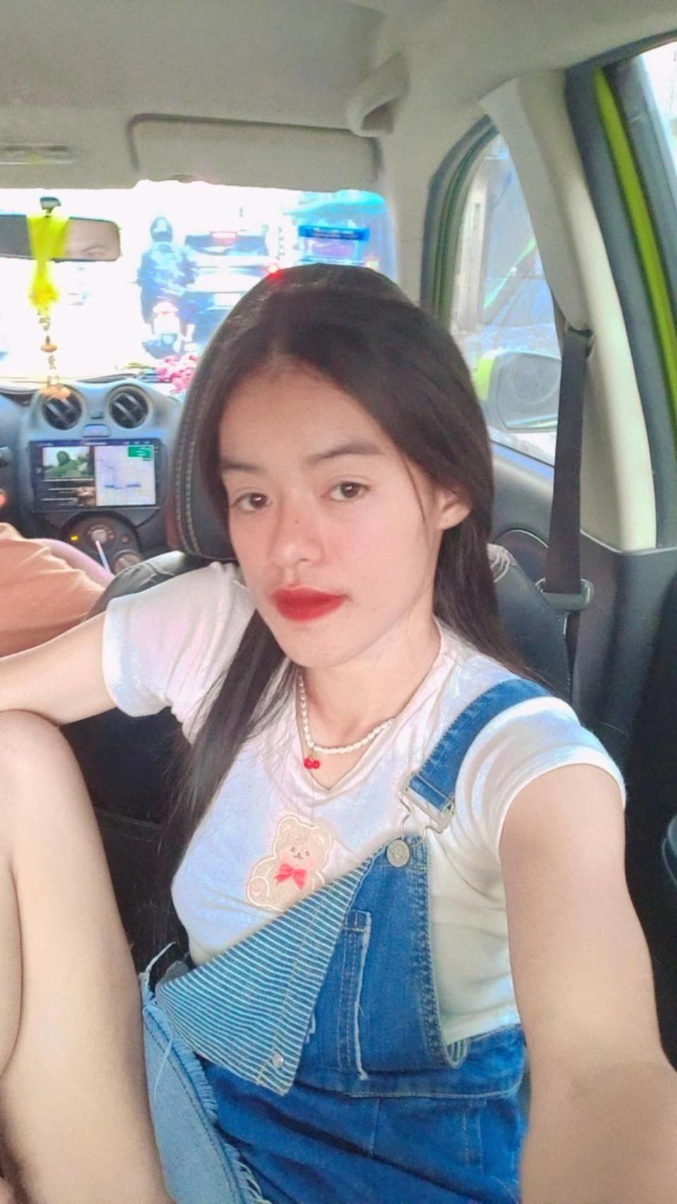 หาพี่ช่วยวันนี้ เดือนร้อนมากคะ ต้องจ่ายค่าห้อง 😭😭😭