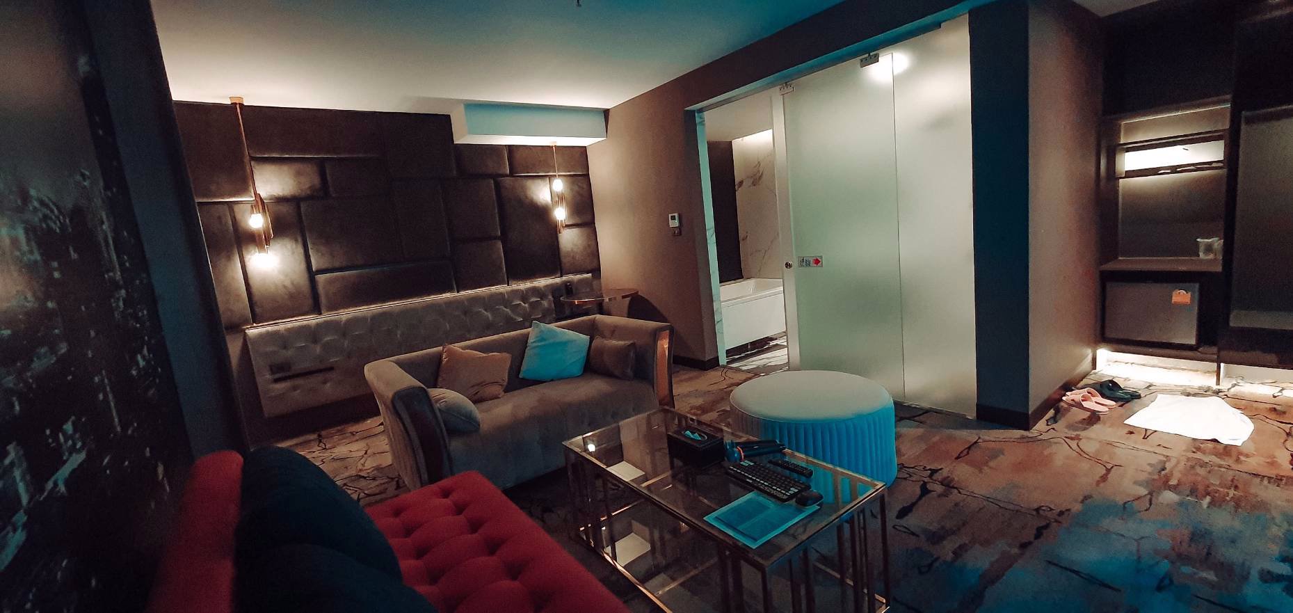 หาน้องนศ.เลี้ยงดู รายเดือน 20-40 k ต่อเดือน