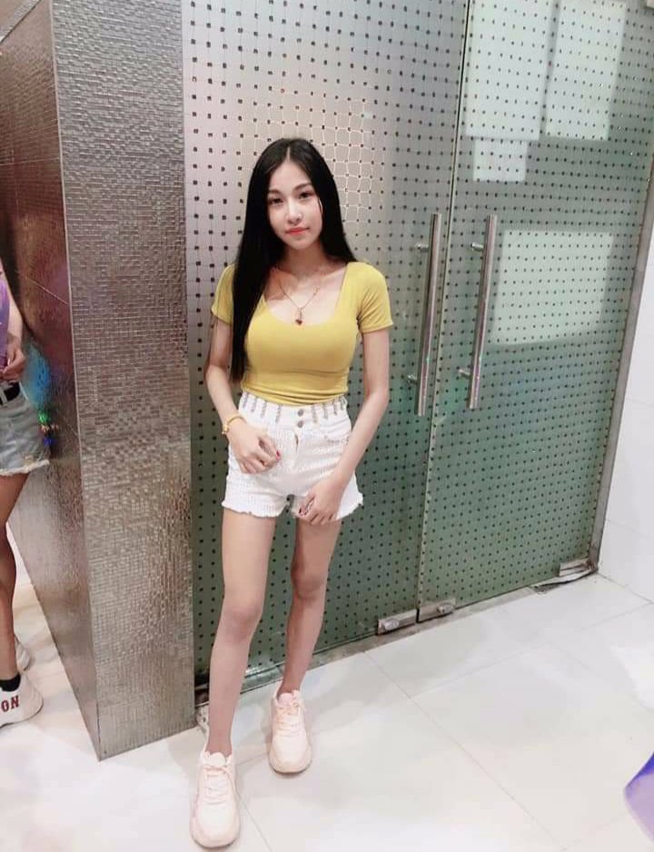 ฟ้าไส หาพี่ดูเเลระยะยาว