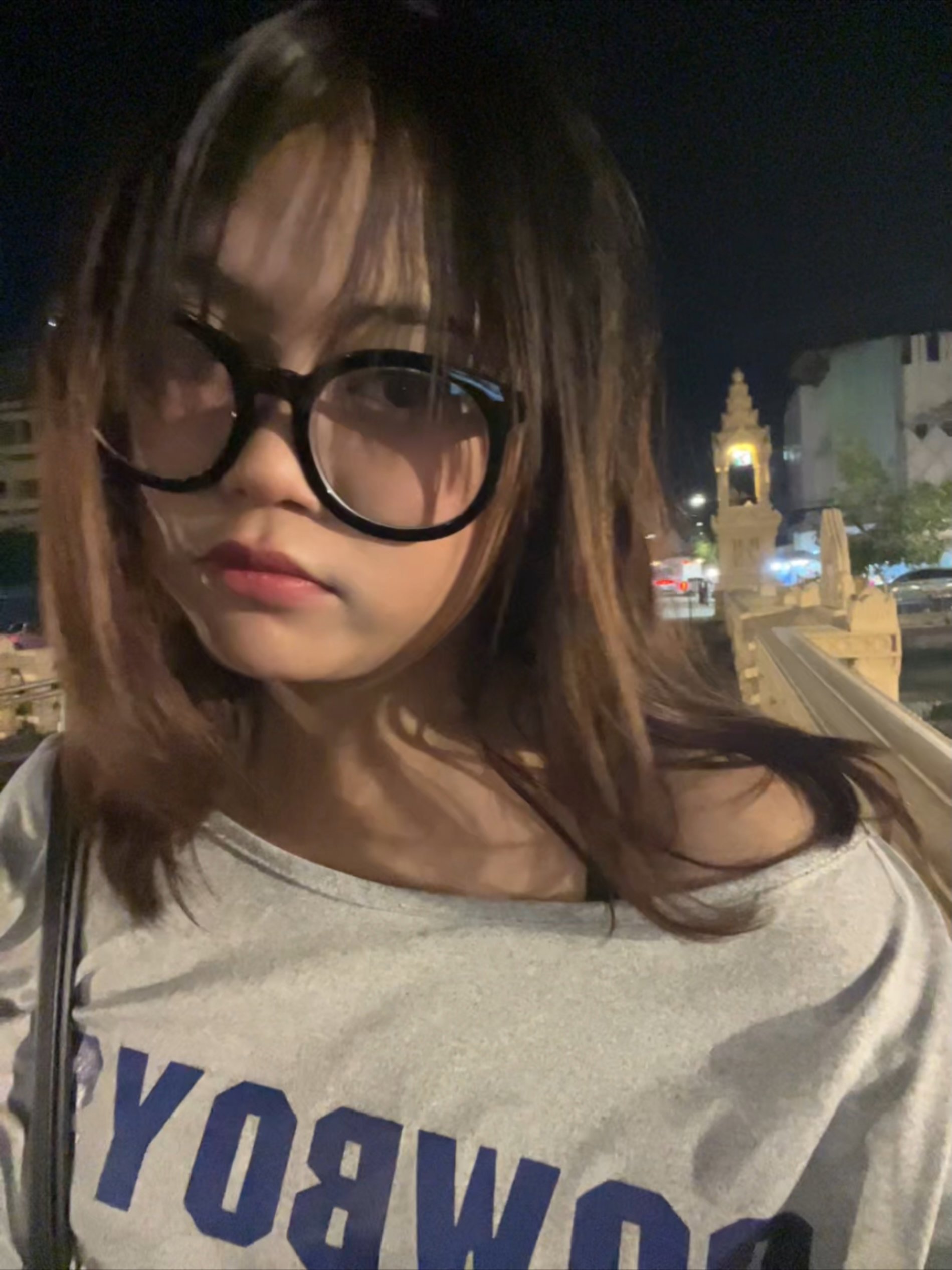 หญิงแท้ อายุ19 หาคนเลี้ยงดูค่ะ 10k ต่อเดือน