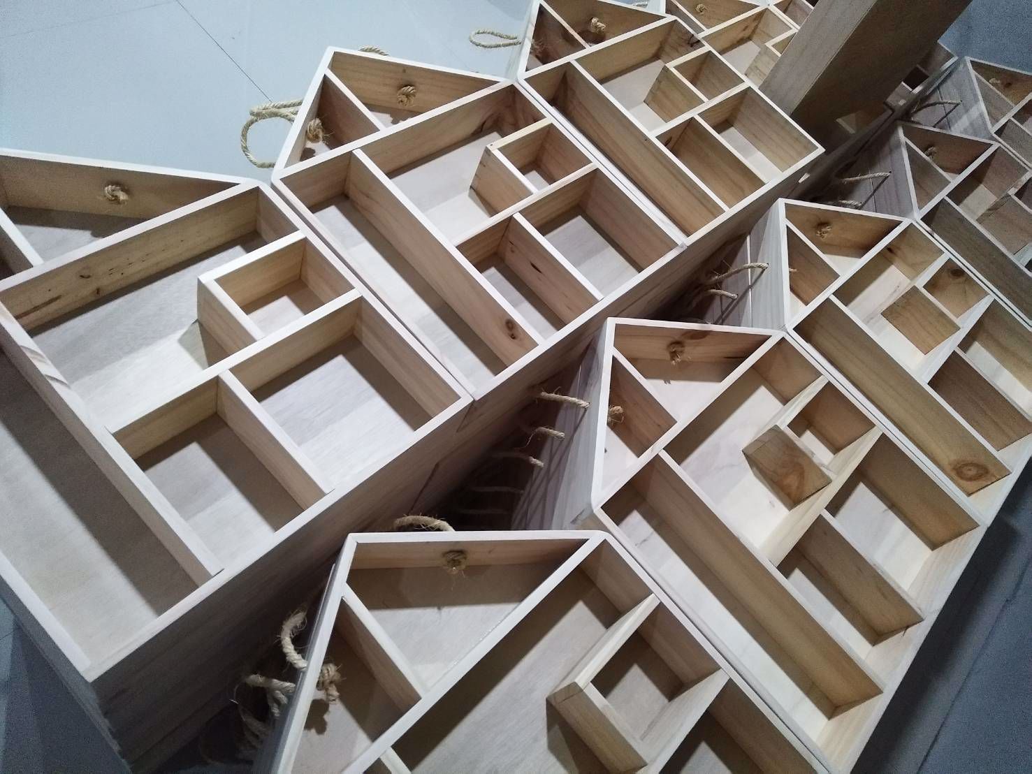 ผลิตภัณฑ์กล่องไม้ จำนหน่ายกล่องไม้