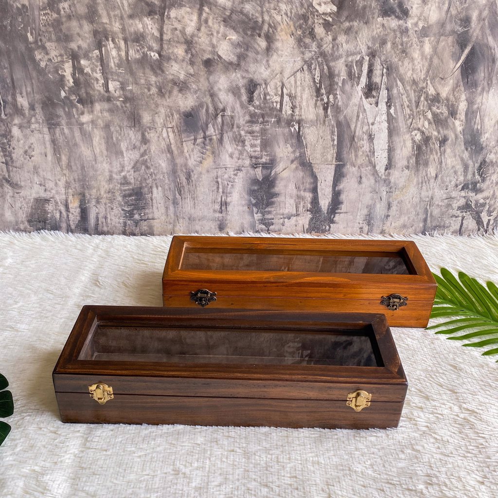 กล่องกระจก