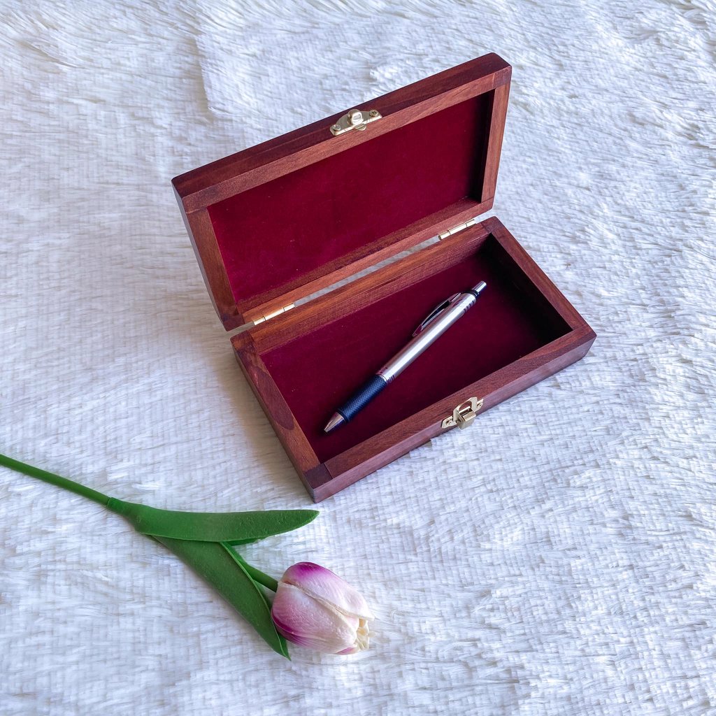 กล่องใส่ปากกา