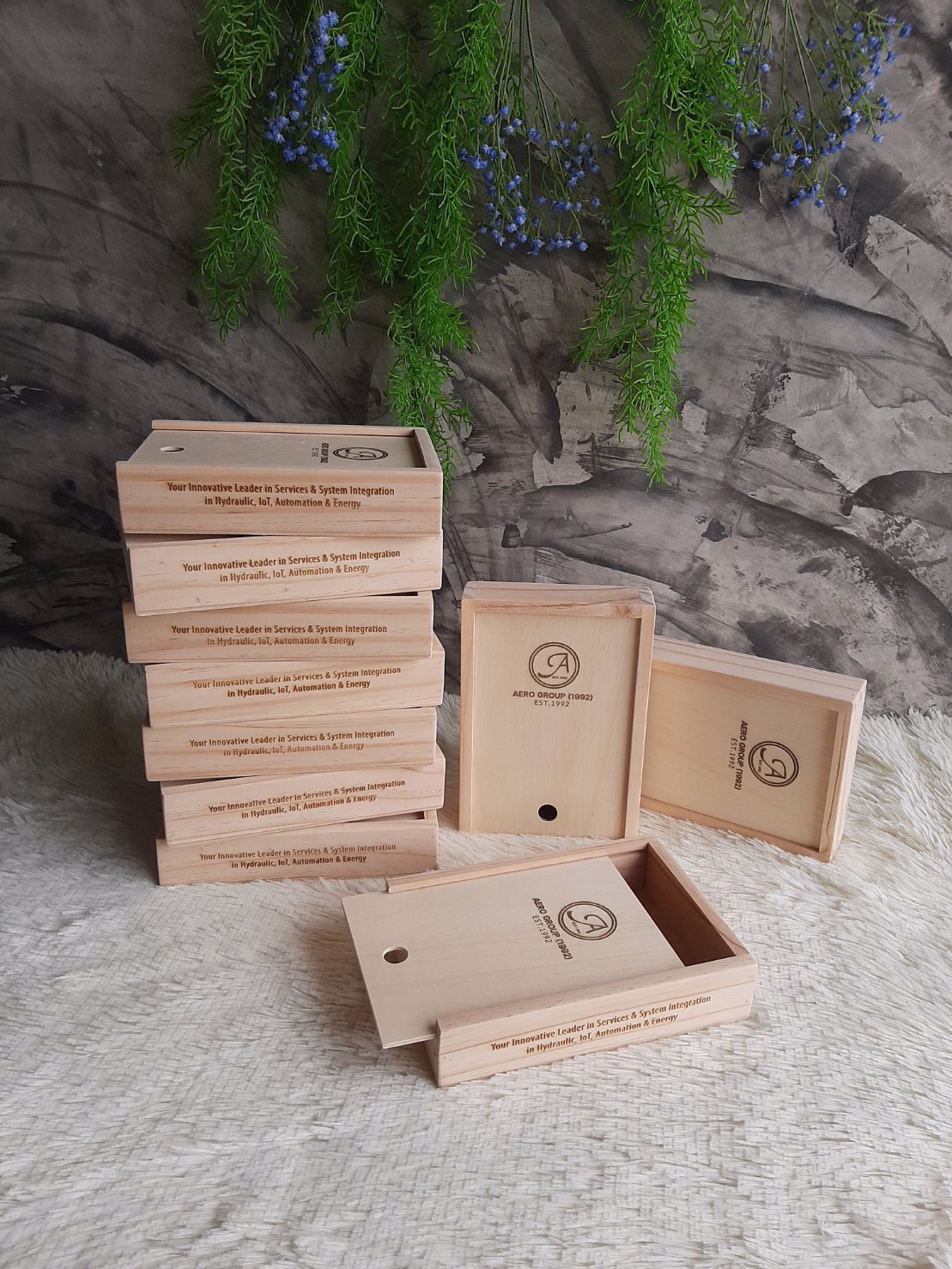 กล่องไม้ฝาเลื่อน