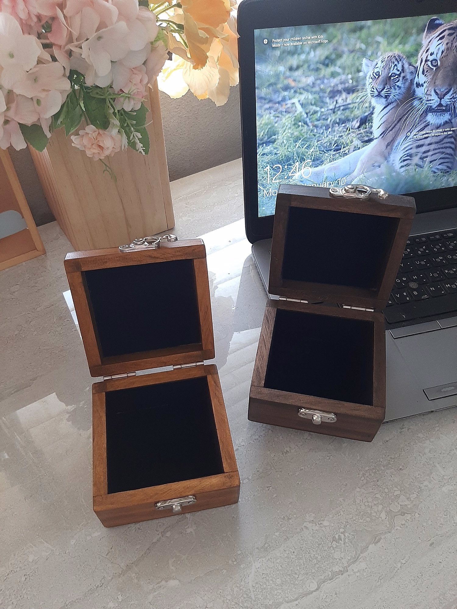 กล่องของขวัญ