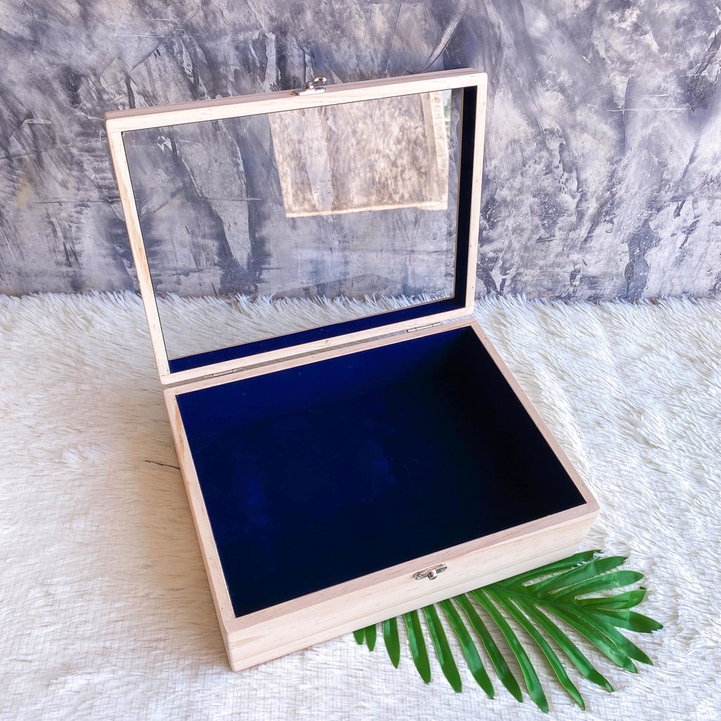 กล่องไม้ฝาล็อคกระจกบุผ้ากำมะหยี่สีกรม