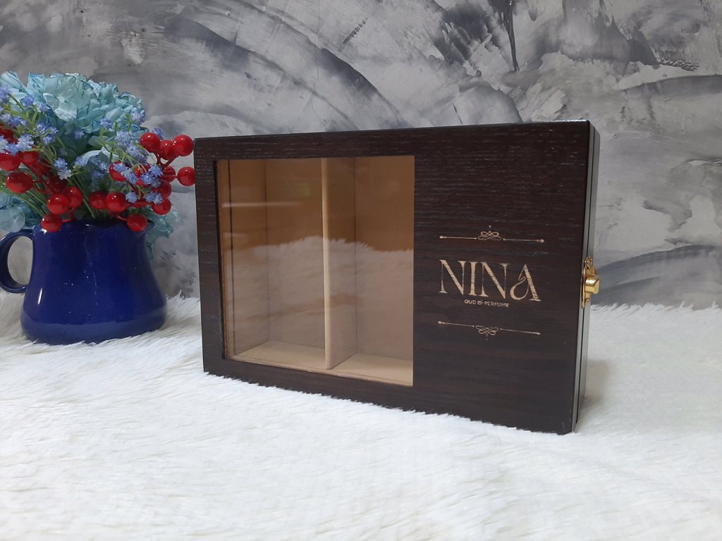 กล่องไม้สนแบบฝาล็อคอครีลิคใส