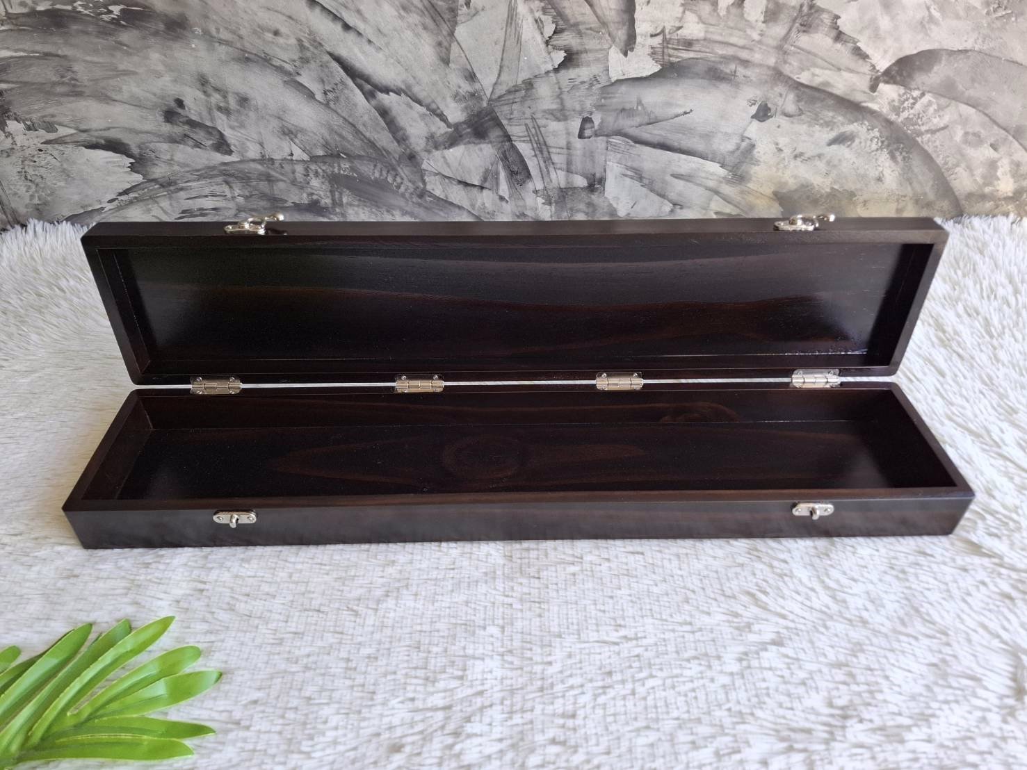 กล่องไม้ใส่เบ็ดตกปลา