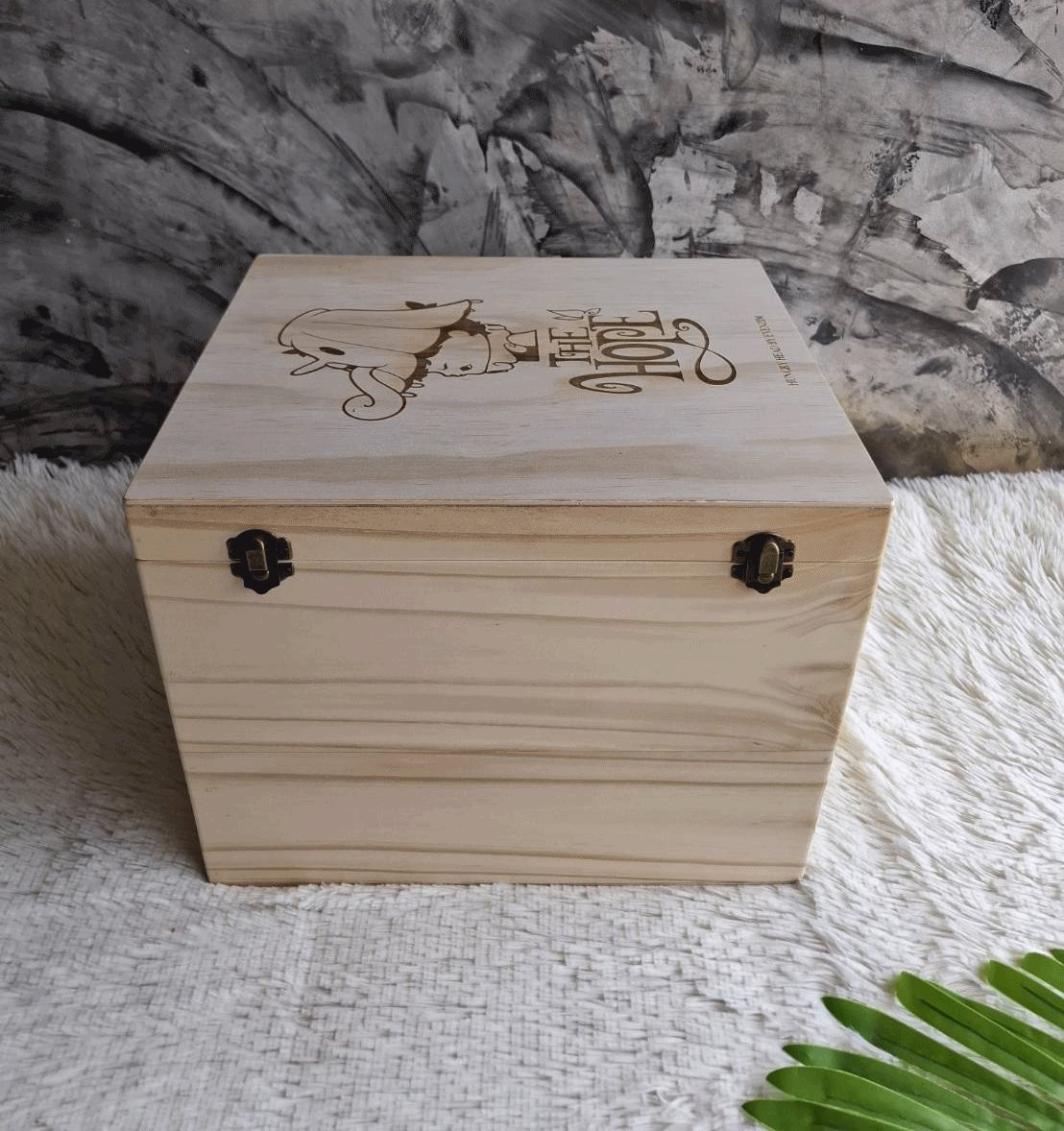 กล่องไม้ใส่งานโมเดล