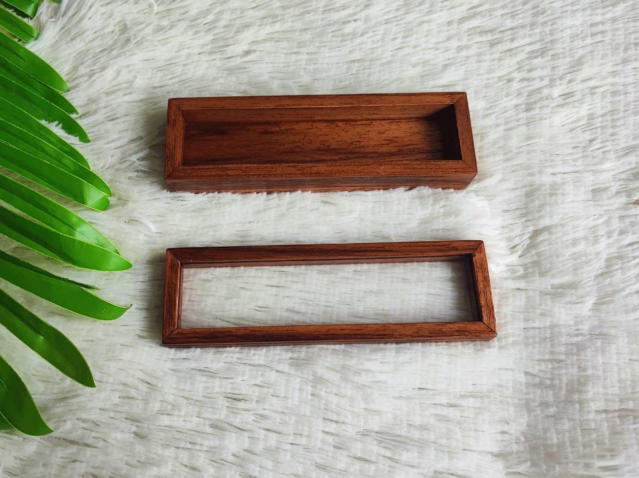 กล่องไม้สัก