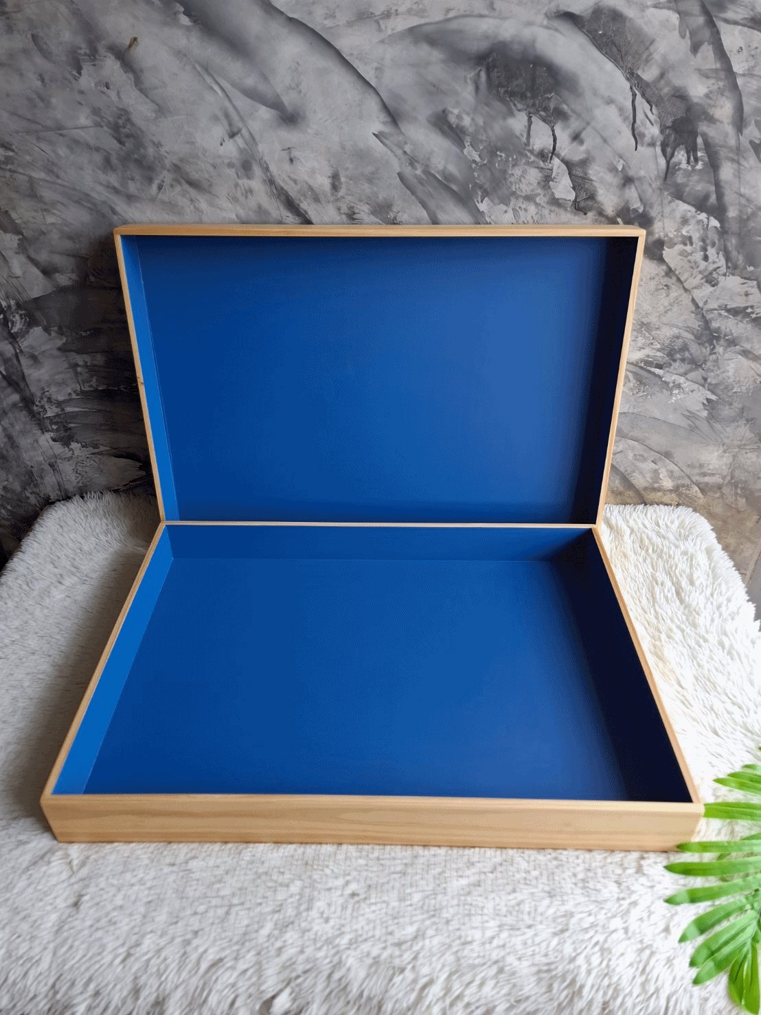 กล่องไม้สนฝาครอบ