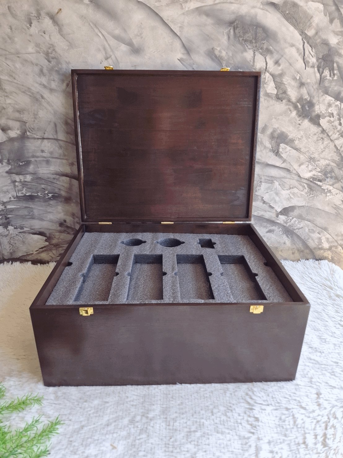 กล่องเก็บหินรับมีด