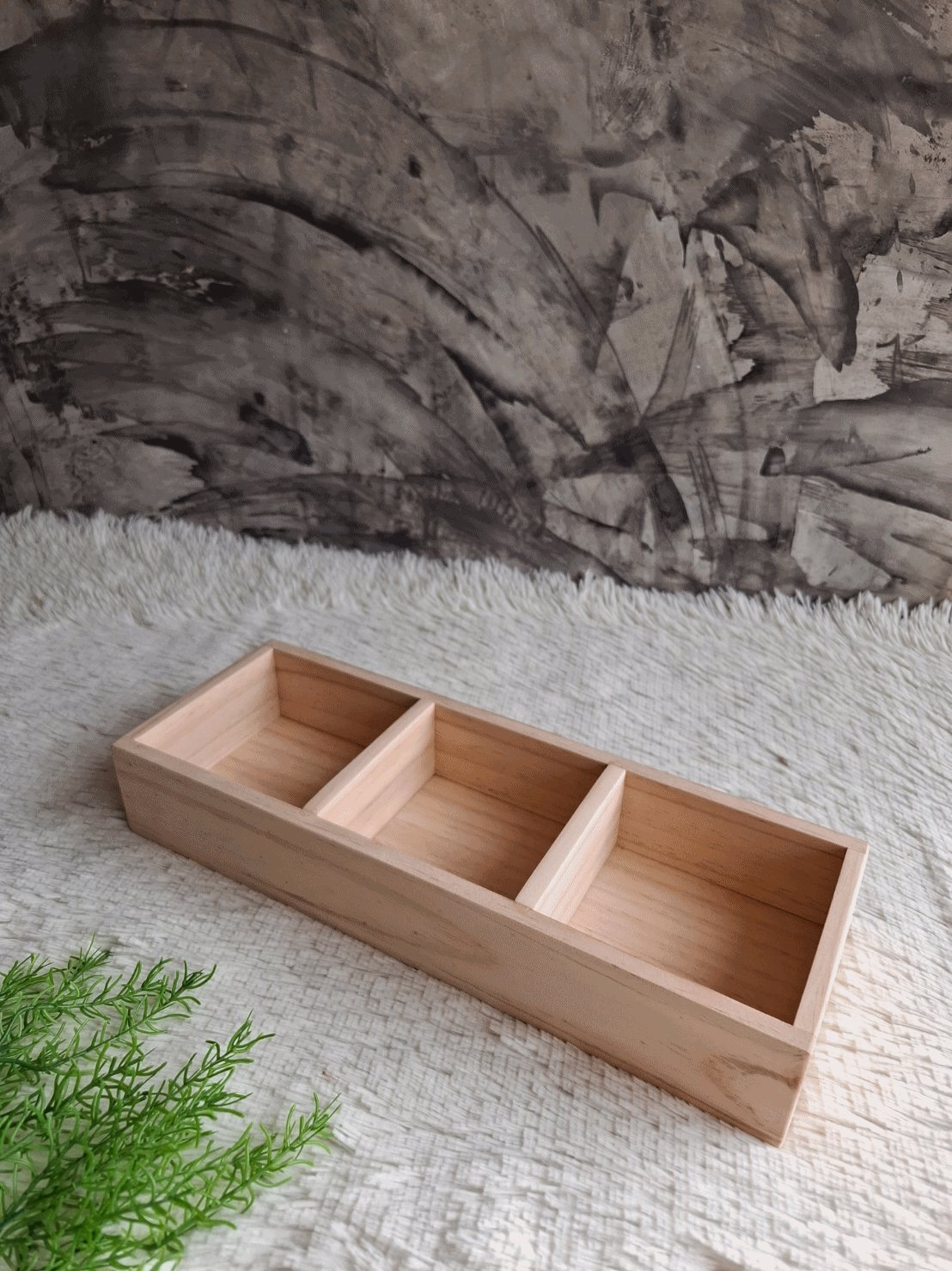 ถาดไม้สนแบ่ง 3 ช่อง