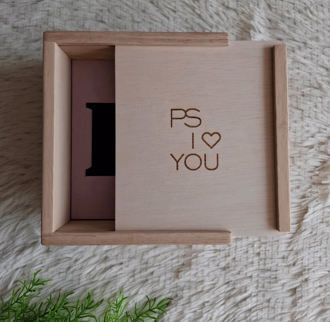 กล่องไม้ฝาสไลด์