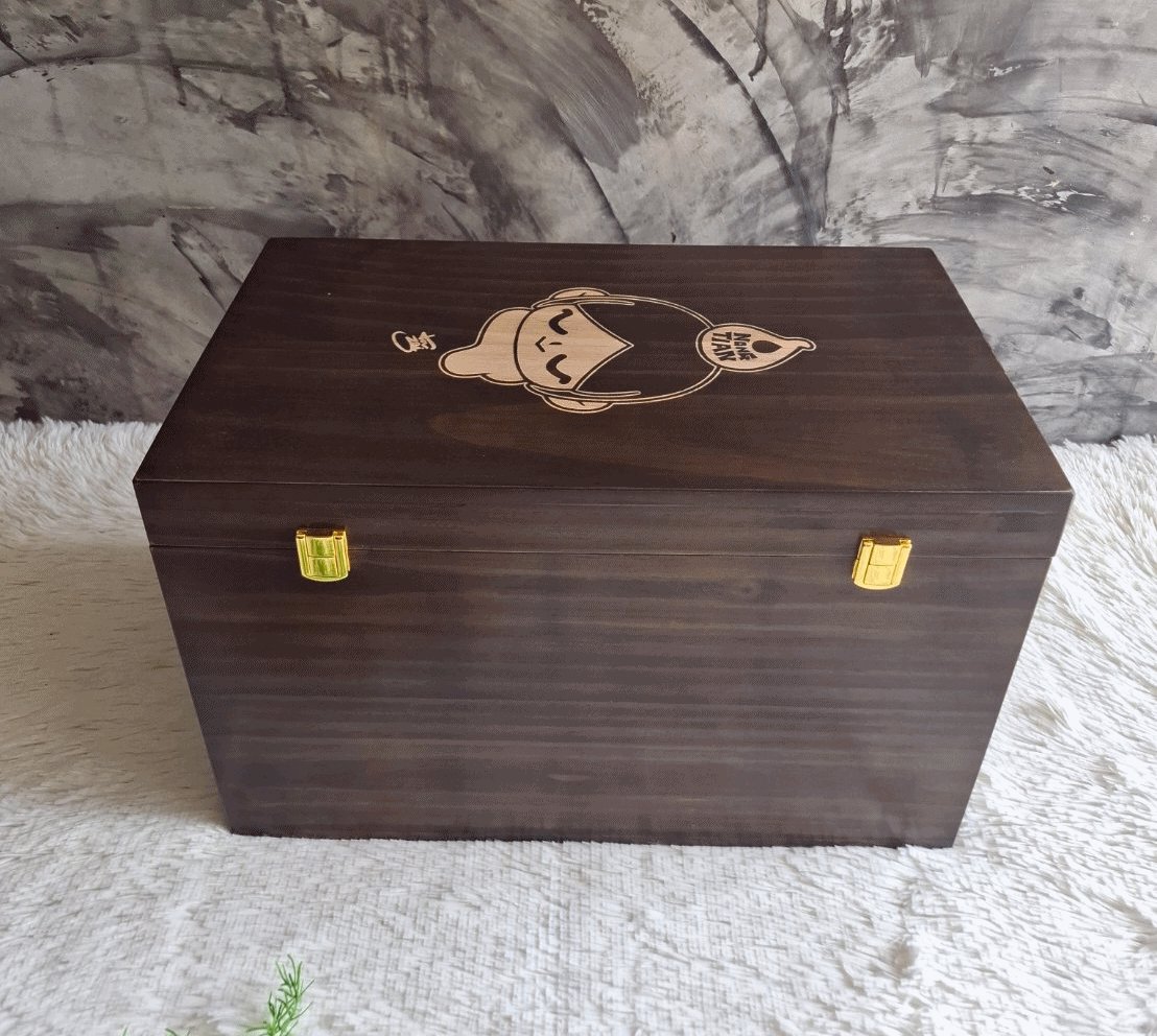 กล่องไม้ใส่งานโมเดล