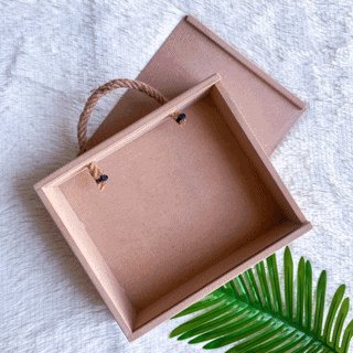 กล่องไม้ฝาสไลด์