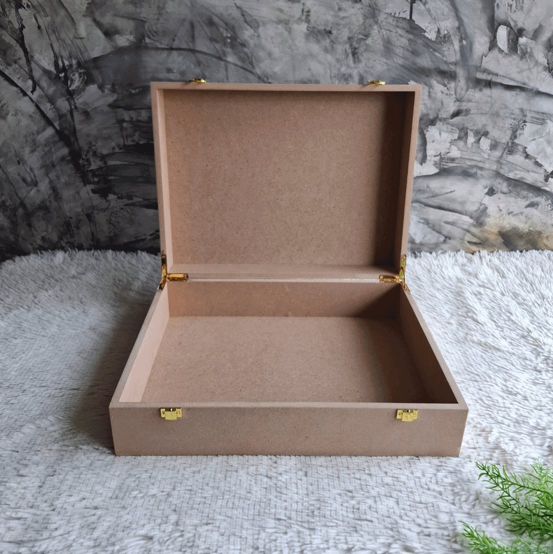 กล่องไม้ MDF. แบบฝาล็อค