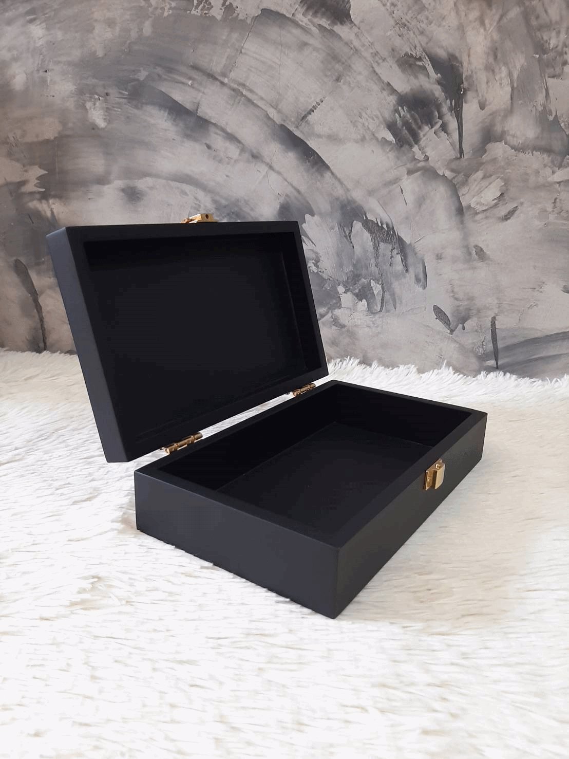 กล่องไม้ฝาล็อค 95 องศา