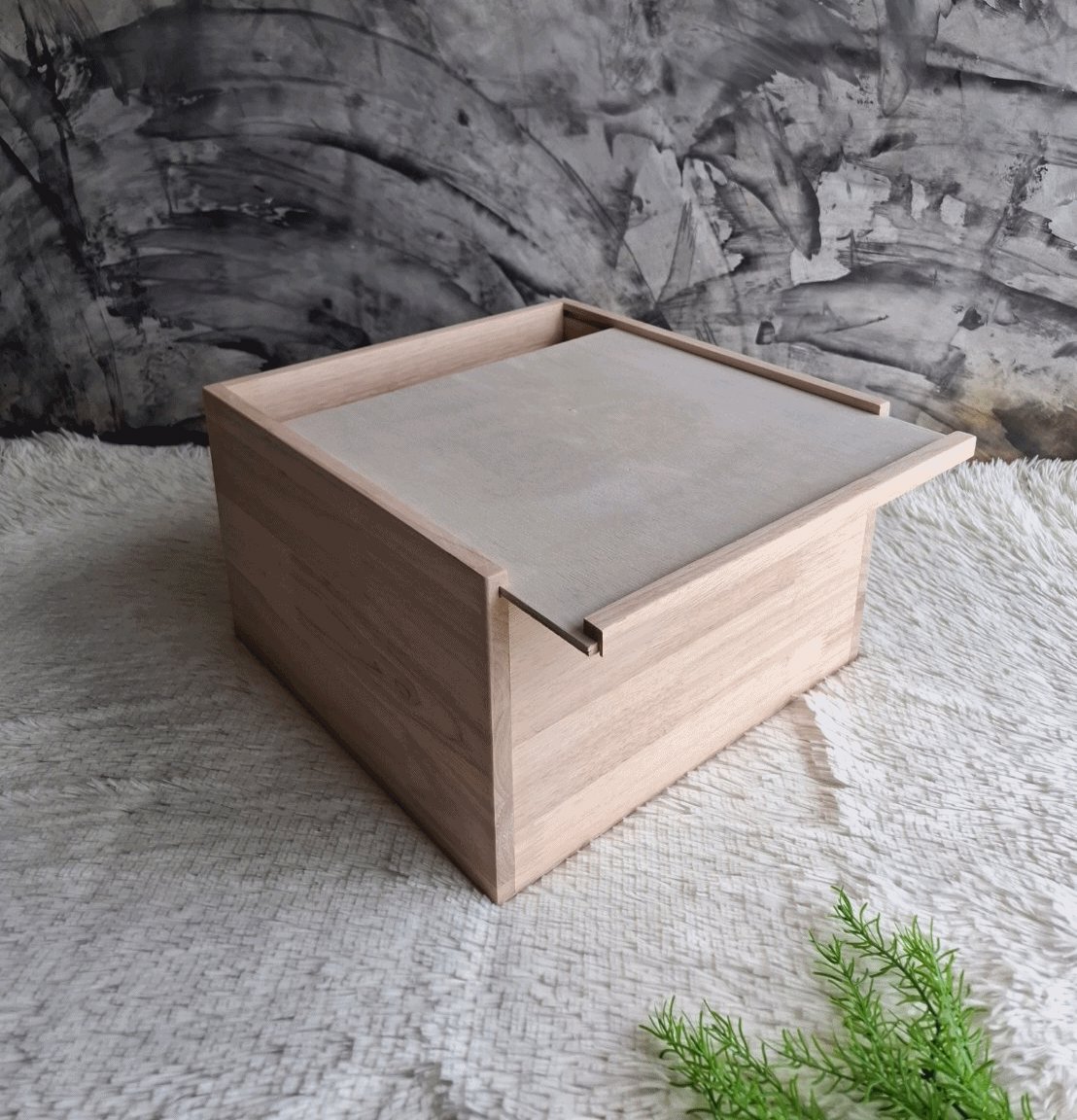 กล่องไม้ฝาสไลด์