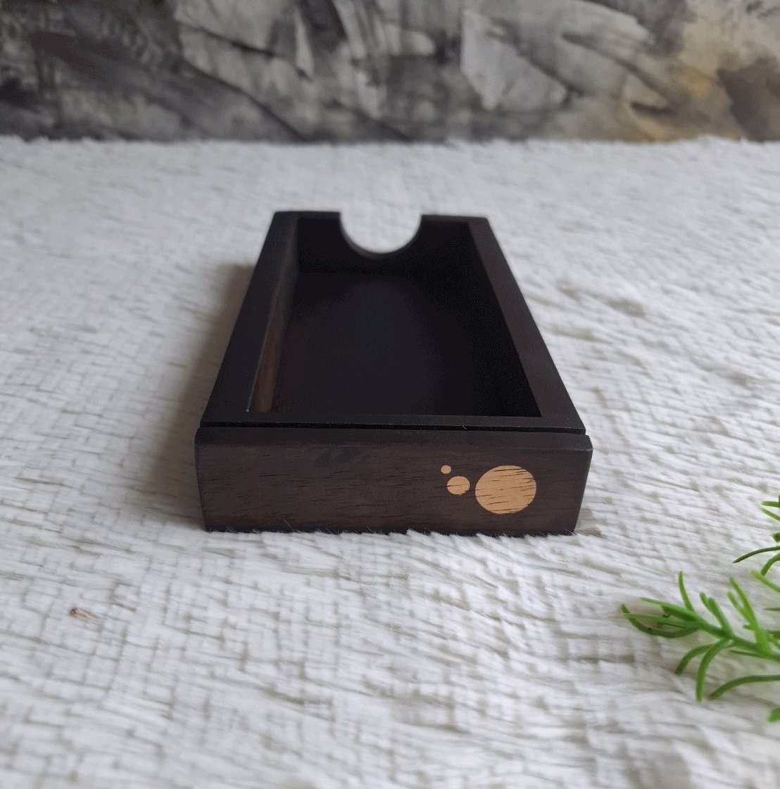 ถาดไม้เสียบกระดาษ