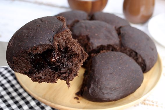 ขนมปังช็อกโกแลตไส้นูเทลล่า อร่อยง่าย ๆ ด้วยหม้อหุงข้าวดิจิตอลใบเดียว