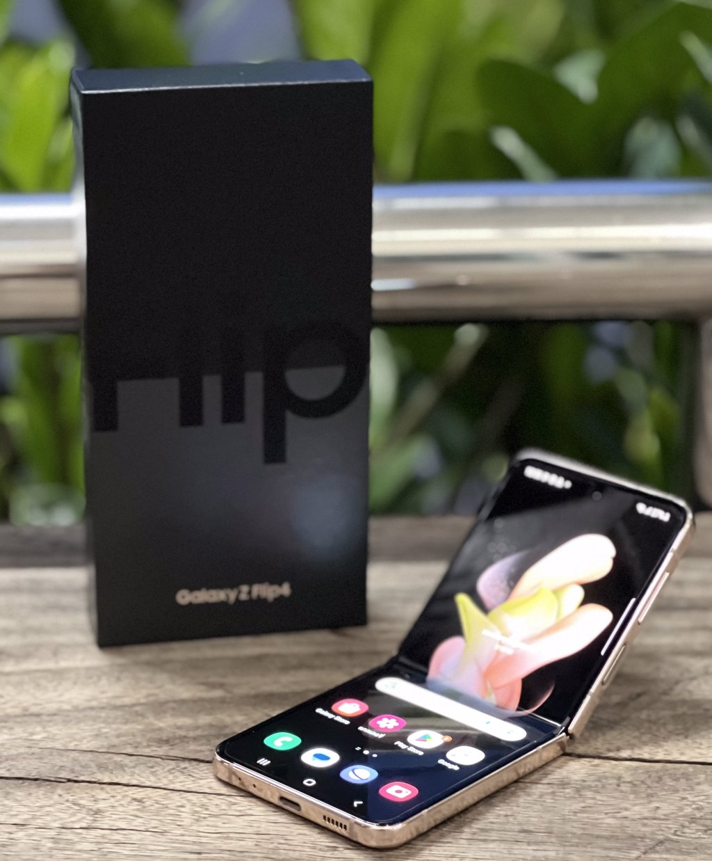 รับซื้อ Galaxy Z Flip4 เชียงใหม่